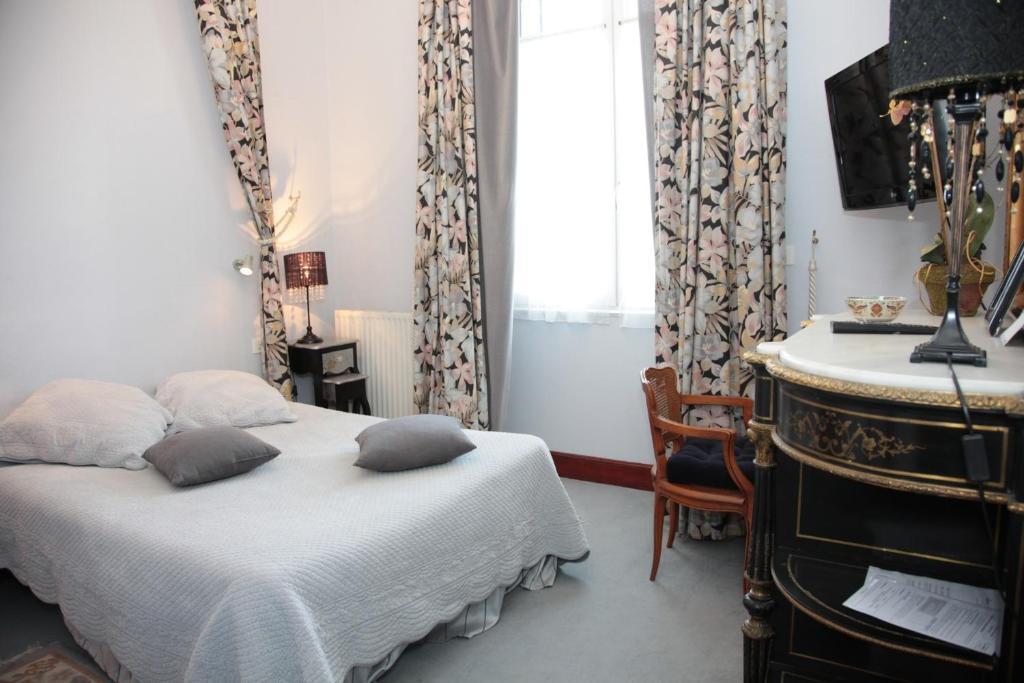 Cit'Hotel Marie Stuart La Roche-sur-Yon Ngoại thất bức ảnh